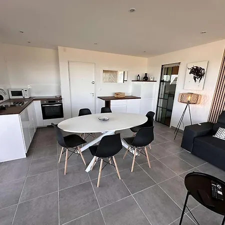 Apartment Superbe 3 Pieces, 6 Pers, Terrasse Vue Mer, Proche - Fr-1-731-45 Le Grau-du-Roi