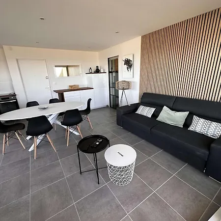 Apartment Superbe 3 Pieces, 6 Pers, Terrasse Vue Mer, Proche - Fr-1-731-45 Le Grau-du-Roi